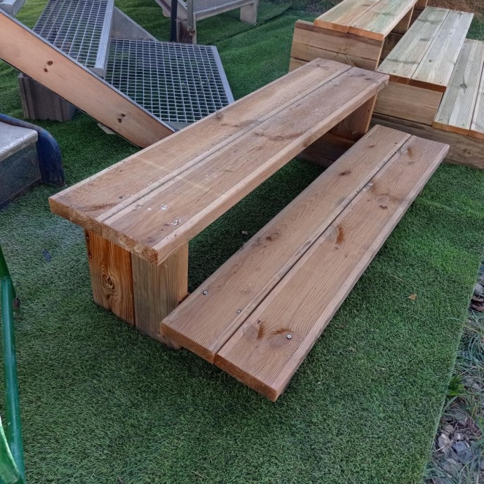 Escalera de madera exterior 2 peldaños - MundoMobilHome