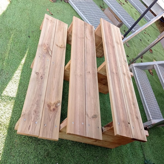 Escalera de madera exterior 3 peldaños - MundoMobilHome